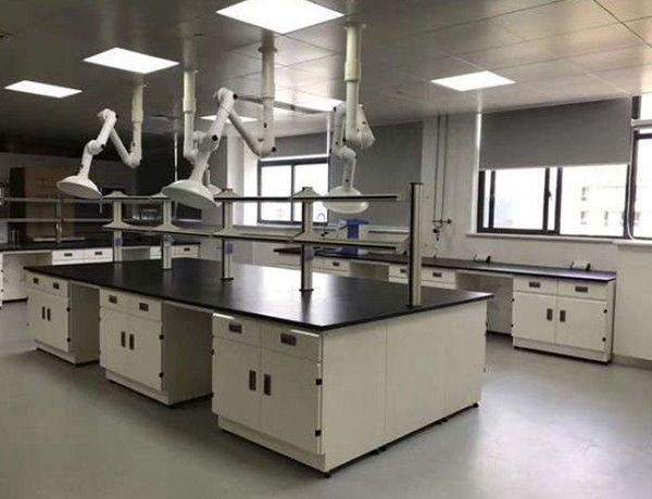 Химически устойчив плот плот